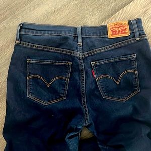 Womens size 28/30 shaping skinny 311 jeans